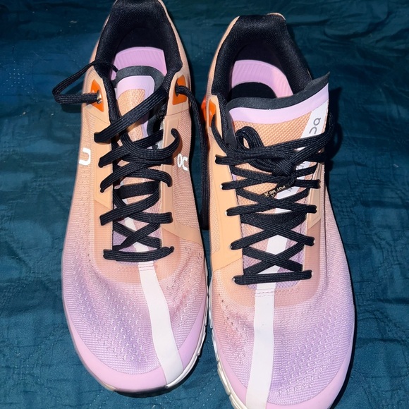 On Running Women's Peach and Orange Athletic Shoes - Picture 2 of 4